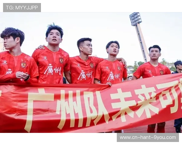 广州队主场鏖战强敌全场激战精彩纷呈展现王者风范